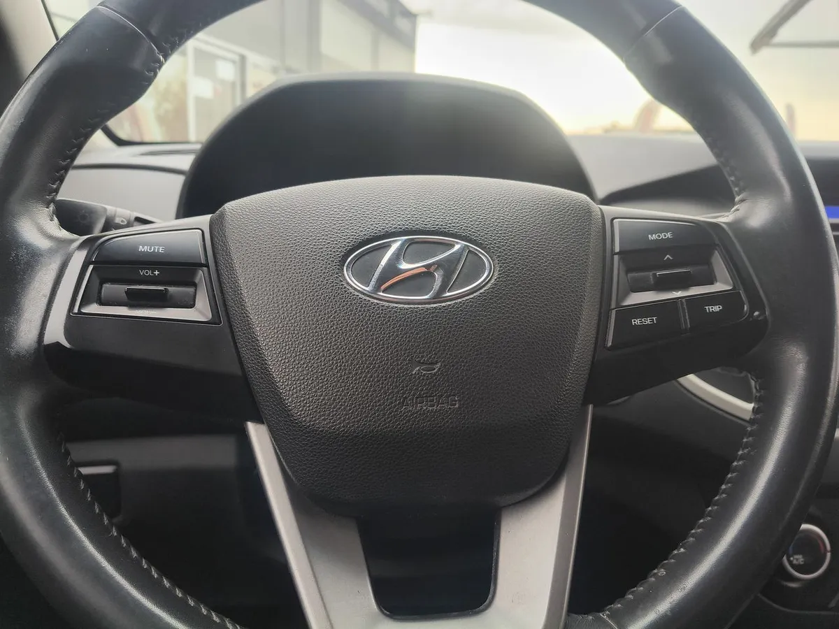 Hyundai Creta 1.6 Gls 4x2 Abs 2ab Mt 5p año 2017