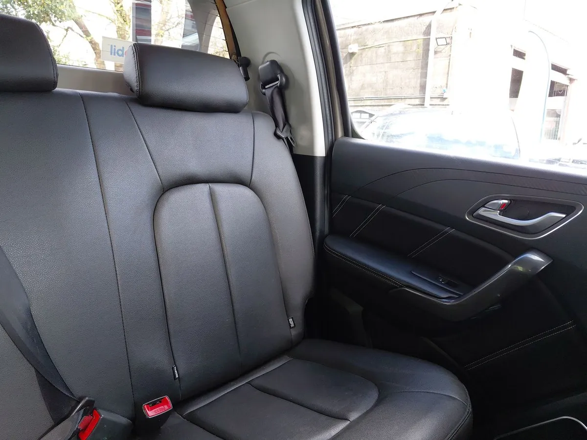 JMC Vigus 2.4 Plus Diesel 4x4 Euro5 Mt 4p año 2023
