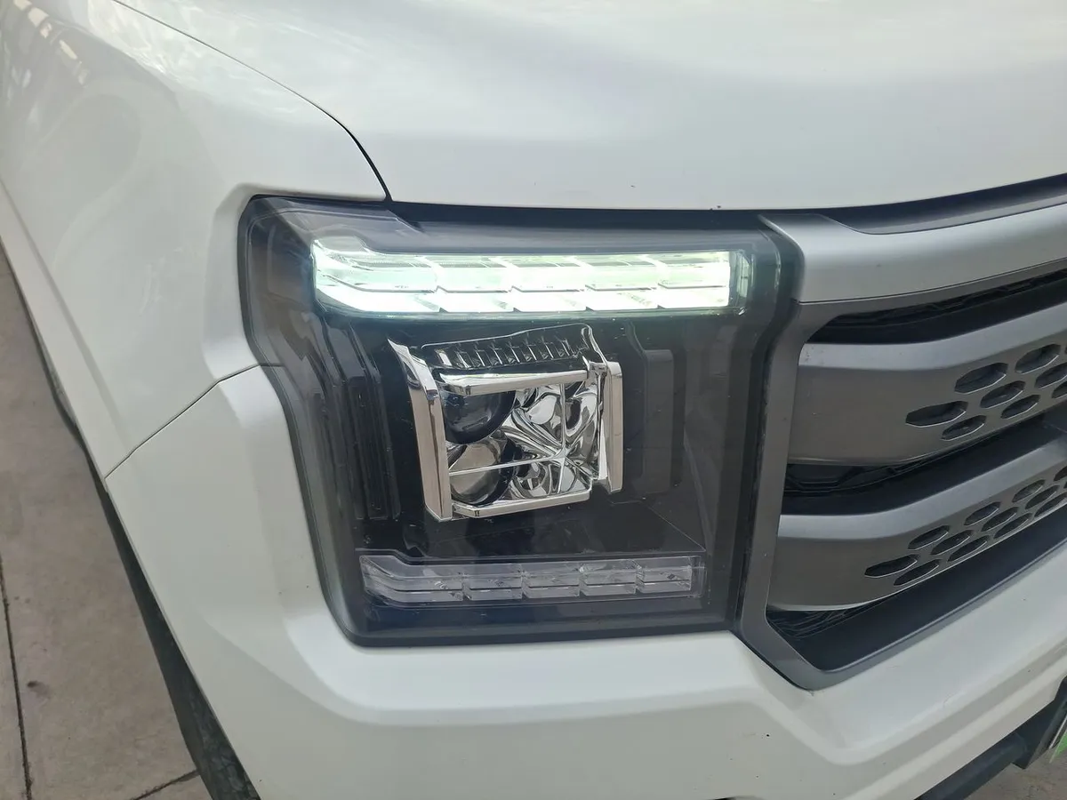 JMC Grand Avenue 2.3t Diesel 4x4 Dob. Cab. At 4p año 2025