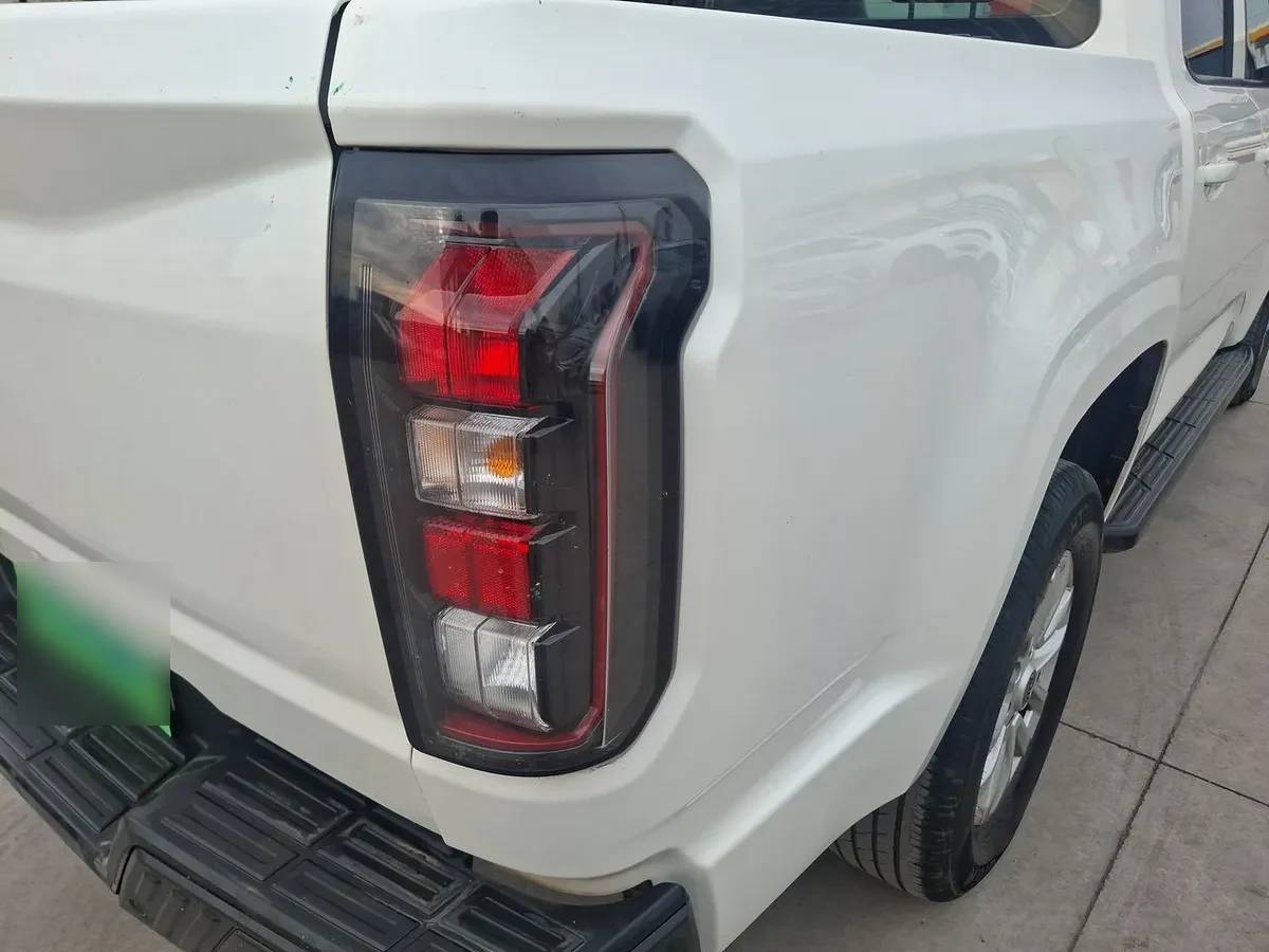 JMC Grand Avenue 2.3t Diesel 4x4 Dob. Cab. At 4p año 2025