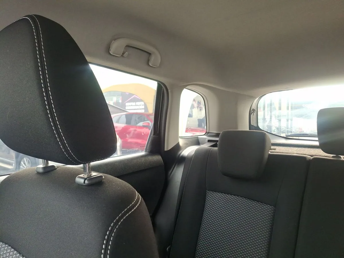 Suzuki Vitara 1.6 Glx 2wd Mt 5p año 2023