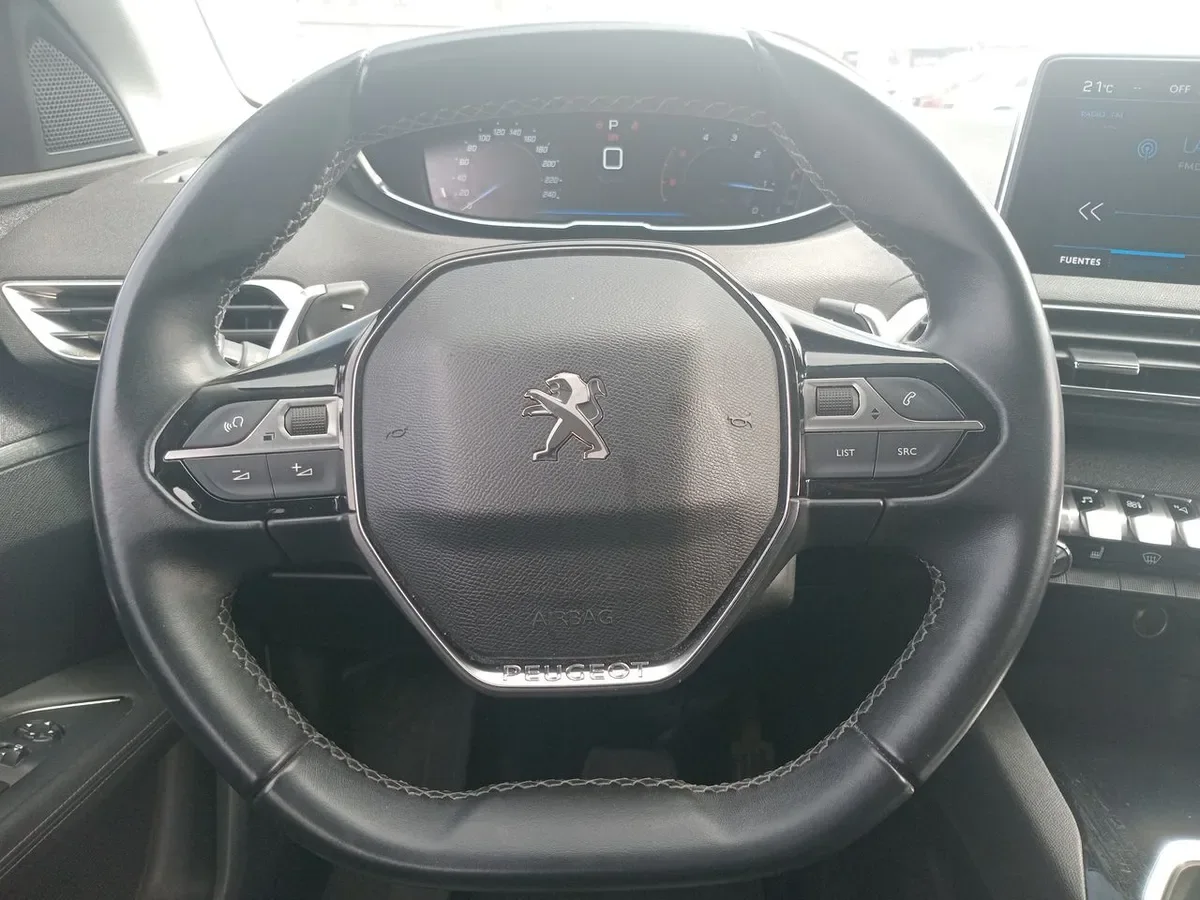 Peugeot 3008 1.5 Allure Bluehdi 4x2 130 Eat8 5p año 2020
