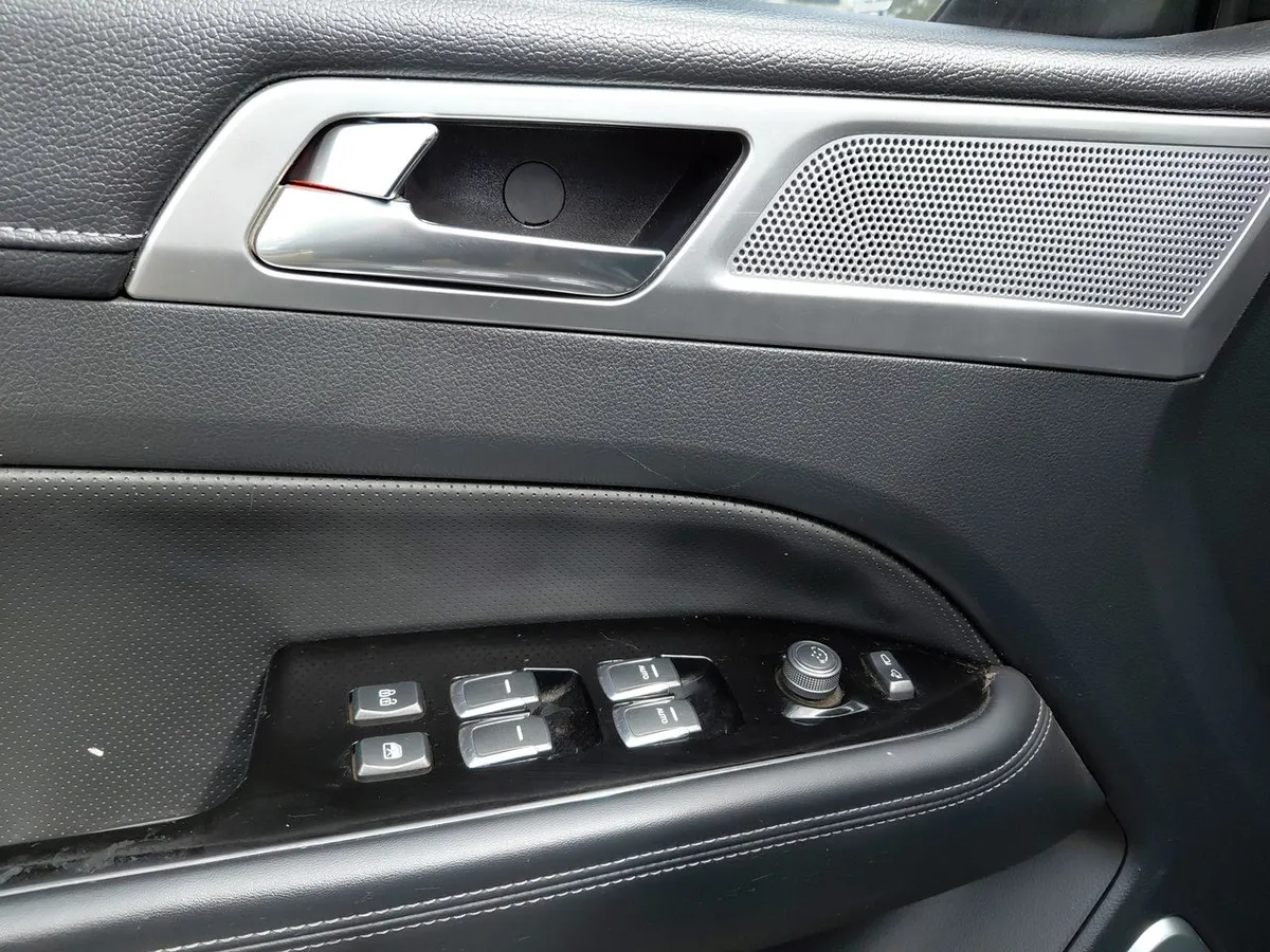 Ssangyong Rexton 2.0t Lx Awd 6ab 6at 5p año 2023