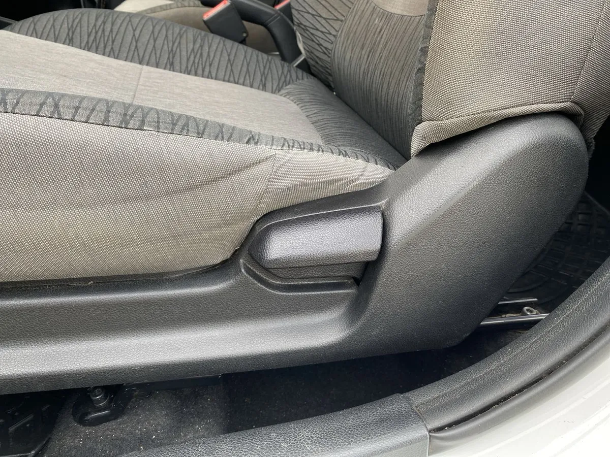 Kia Soluto 1.4 Lx 4x2 Mt 4p año 2022