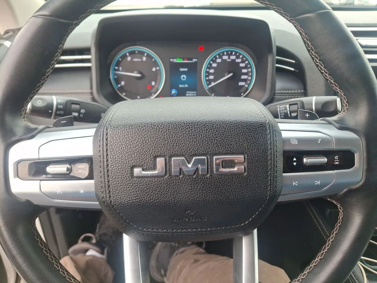 JMC Grand Avenue 2.3t Diesel 4x4 Dob. Cab. At 4p año 2025