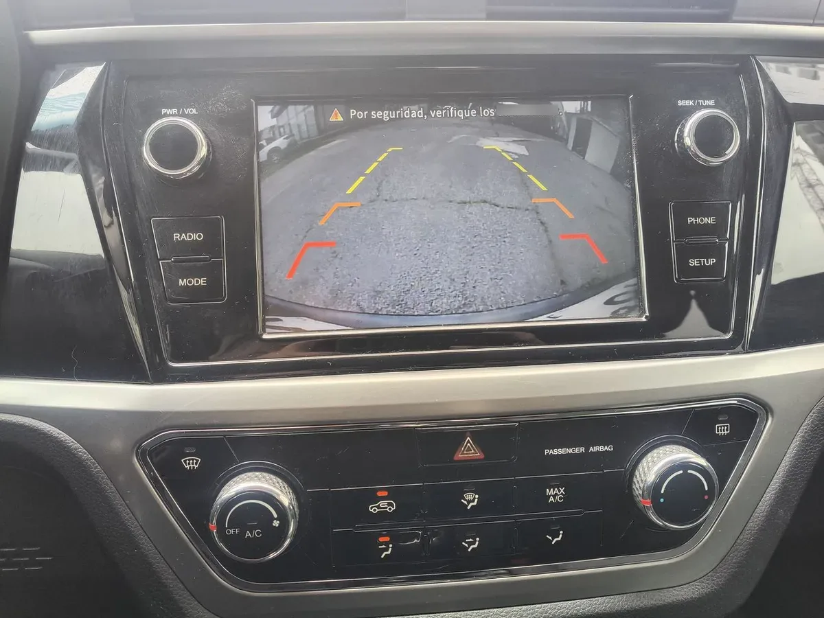 Ssangyong Korando 1.5 Lx Cg100 4x2 Mt 5p año 2021