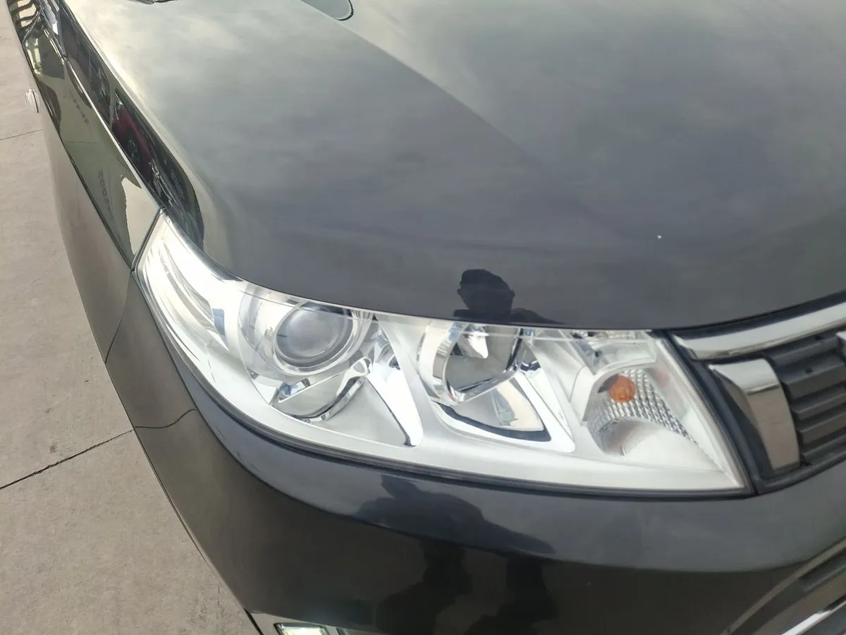 Suzuki Vitara 1.6 Glx 2wd Mt 5p año 2023