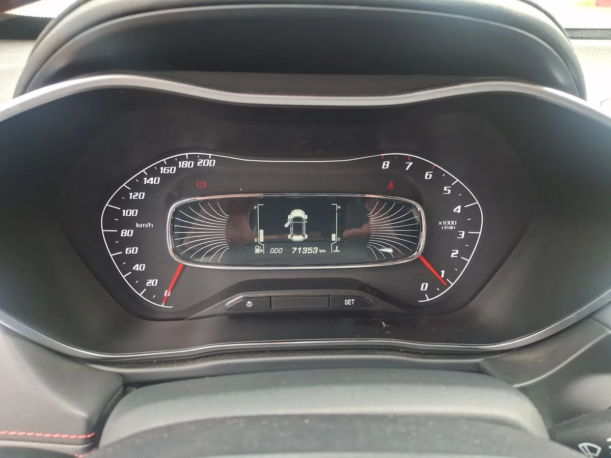 Chevrolet Groove 1.5 Premier 4x2 Mt 5p año 2023