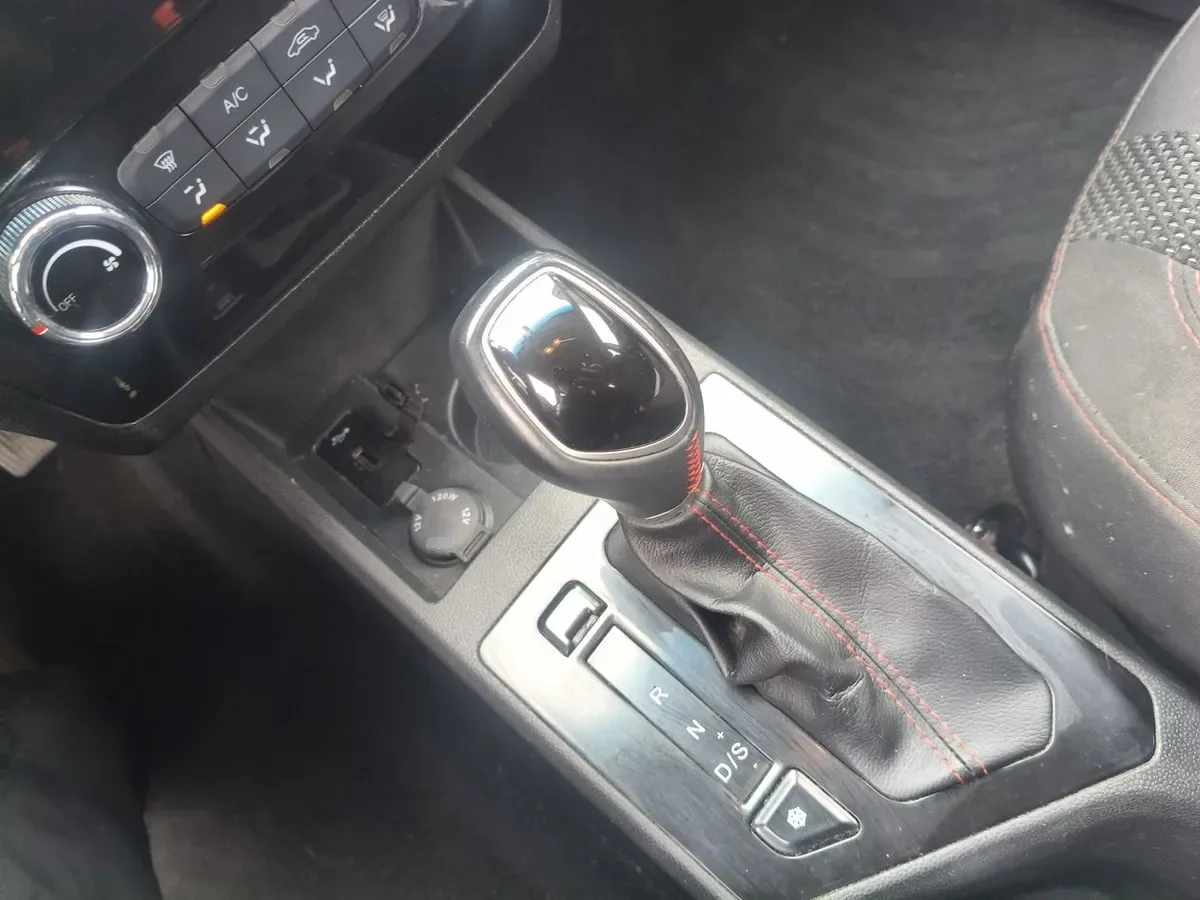 JAC Js2 1.5 Luxury 4x2 Cvt At 5p año 2025