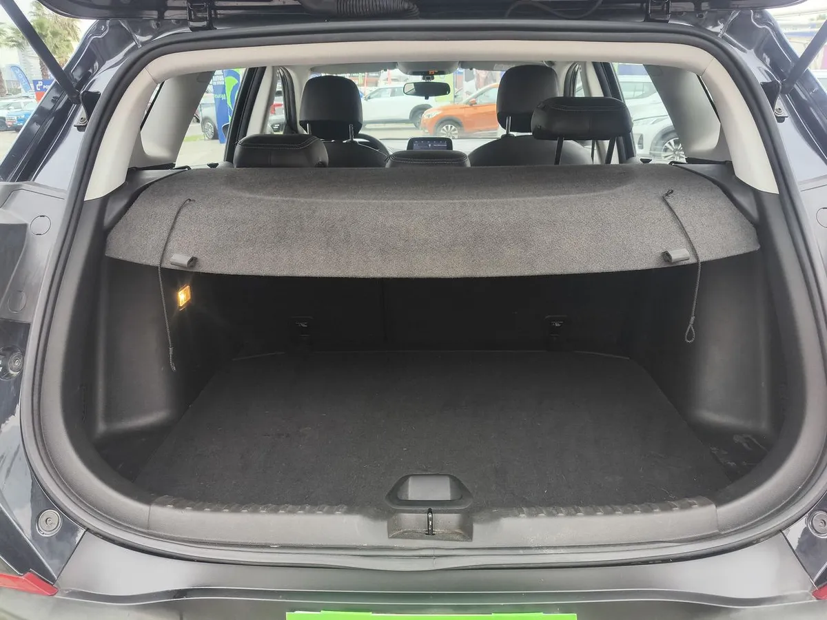 Chevrolet Tracker 1.2t Ltz Fwd Mt 5p año 2022