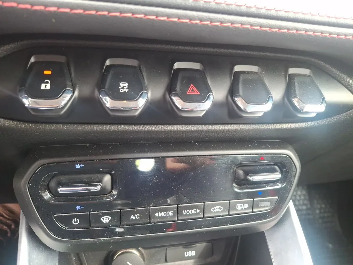 Chevrolet Groove 1.5 Premier 4x2 Mt 5p año 2023