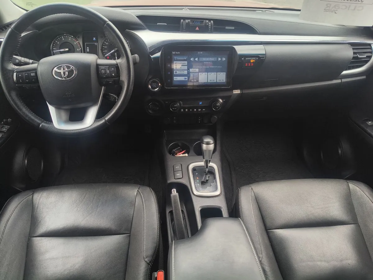 Toyota Hilux 2.8 Srv Diesel 4x4 Dob. Cab. At 4p año 2024