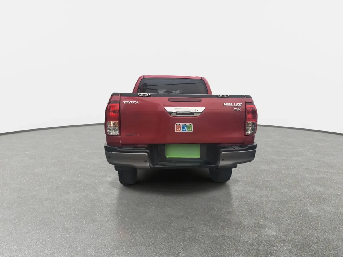 Toyota Hilux 2.4 Dx Diesel 4x4 Dob. Cab. 7ab Mt 4p año 2023