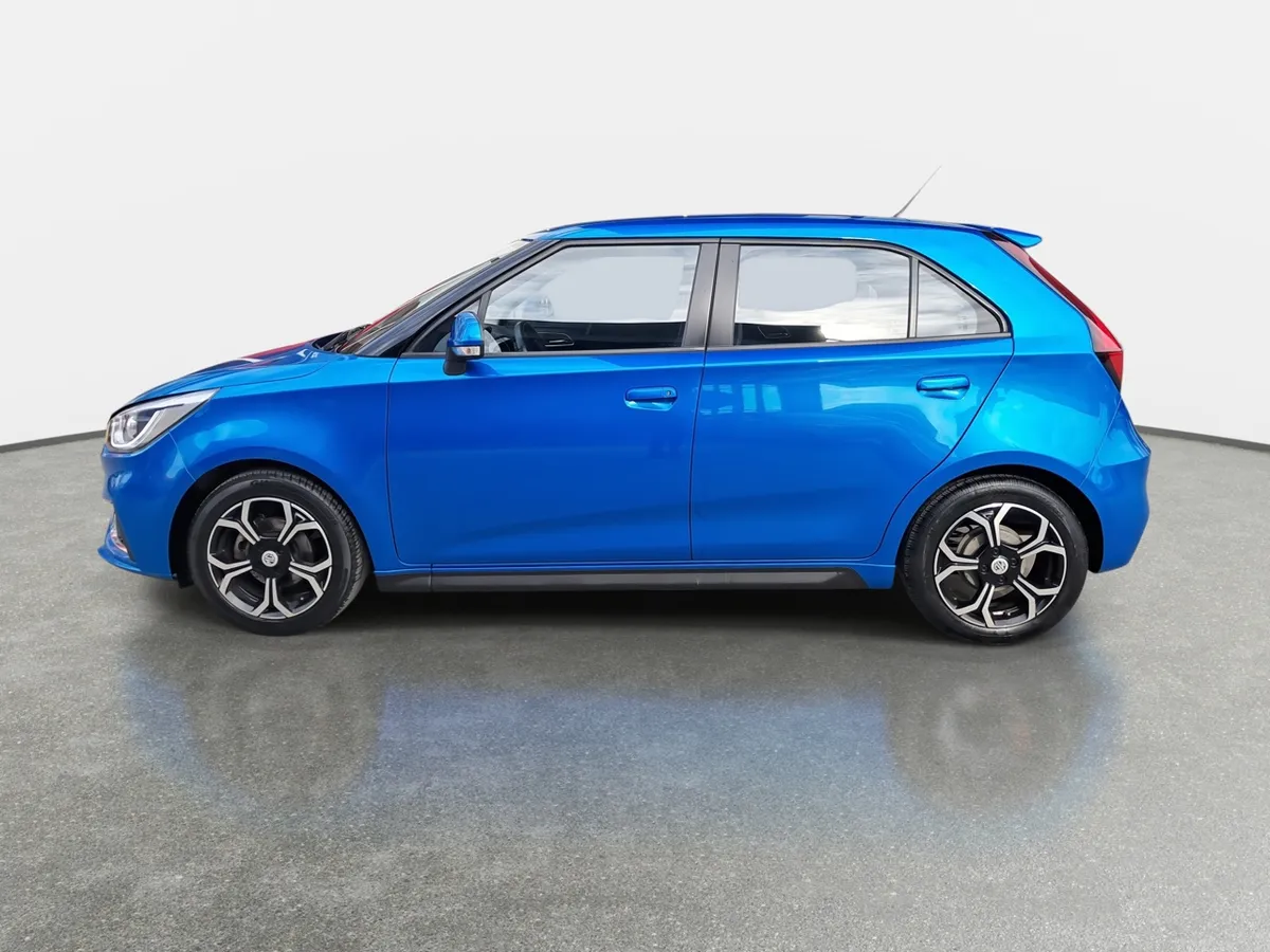 MG Mg 3 1.5 Comfort 4x2 Hb At 5p año 2024