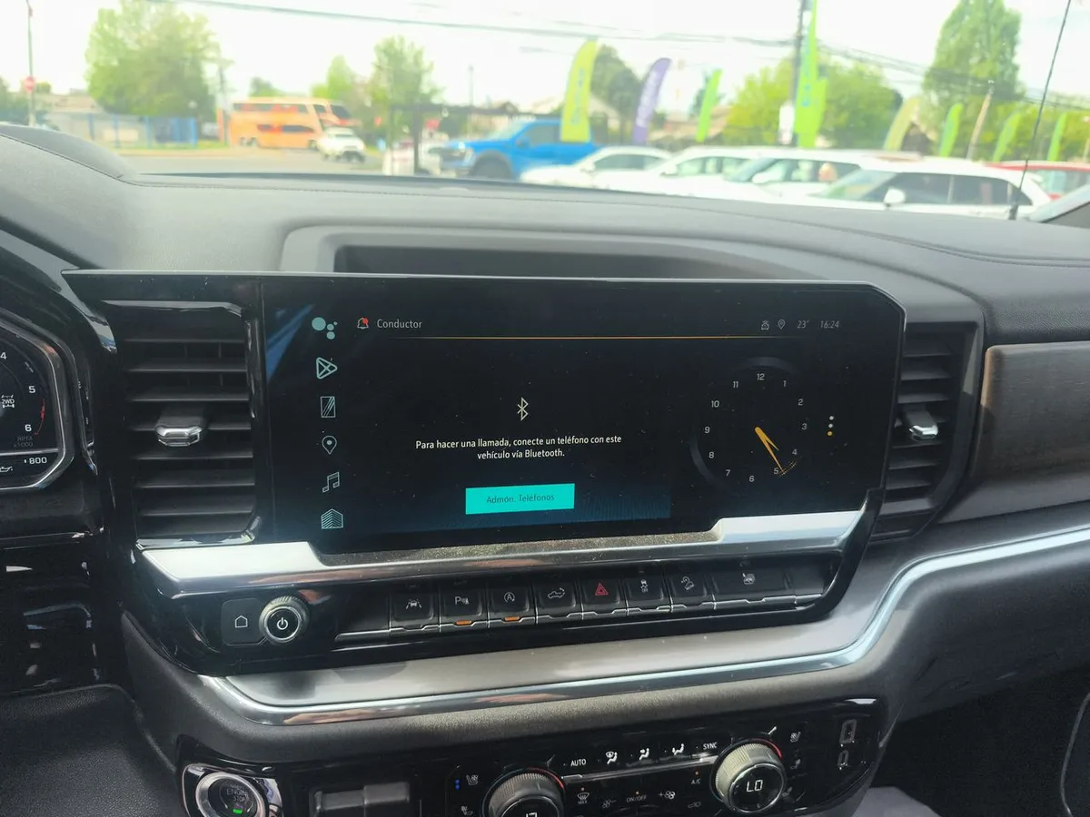 Chevrolet Silverado 3.0 High Country 4x4 At 4p año 2023