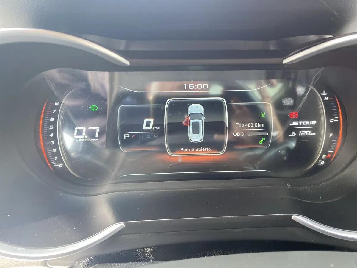 Jetour X70 1.5t Plus 4x2 At 5p año 2023