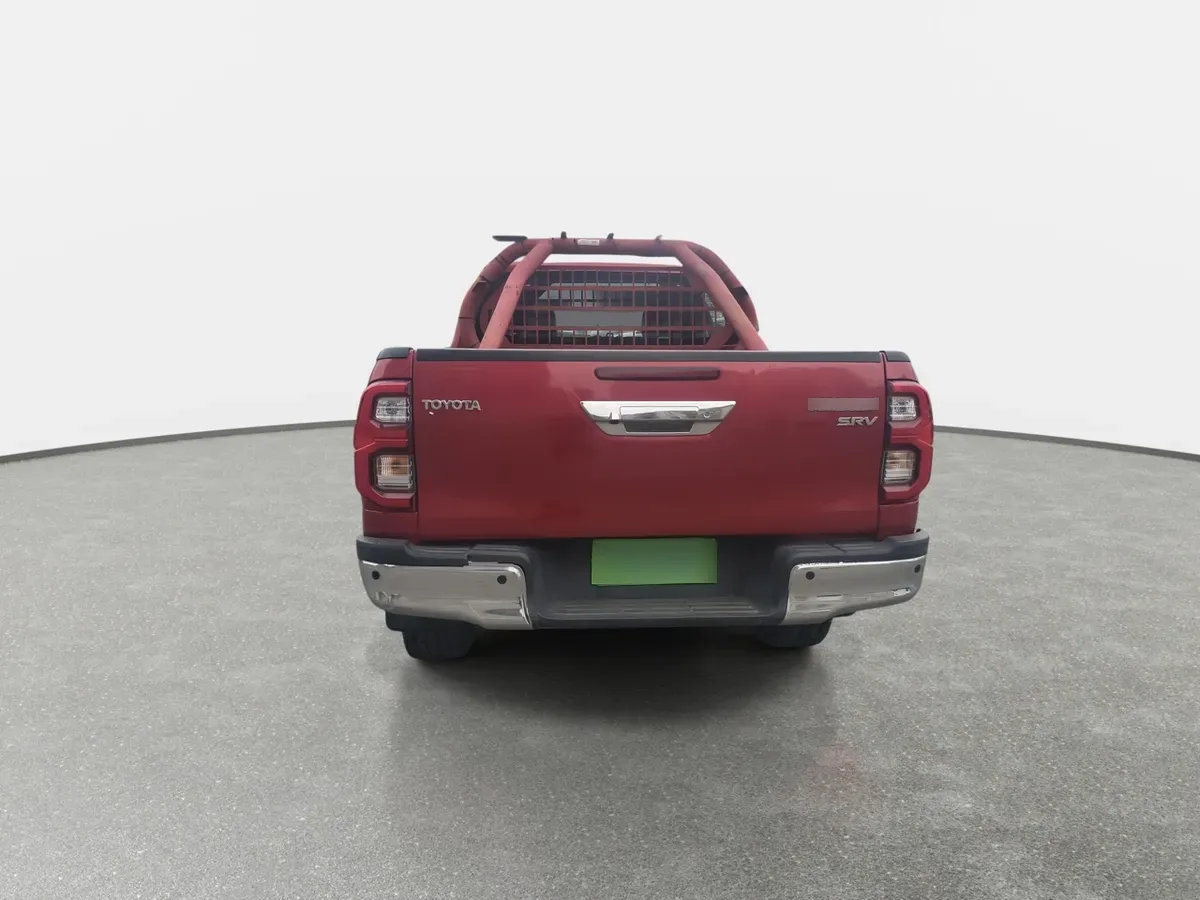 Toyota Hilux 2.8 Srv Diesel 4x4 Dob. Cab. At 4p año 2024
