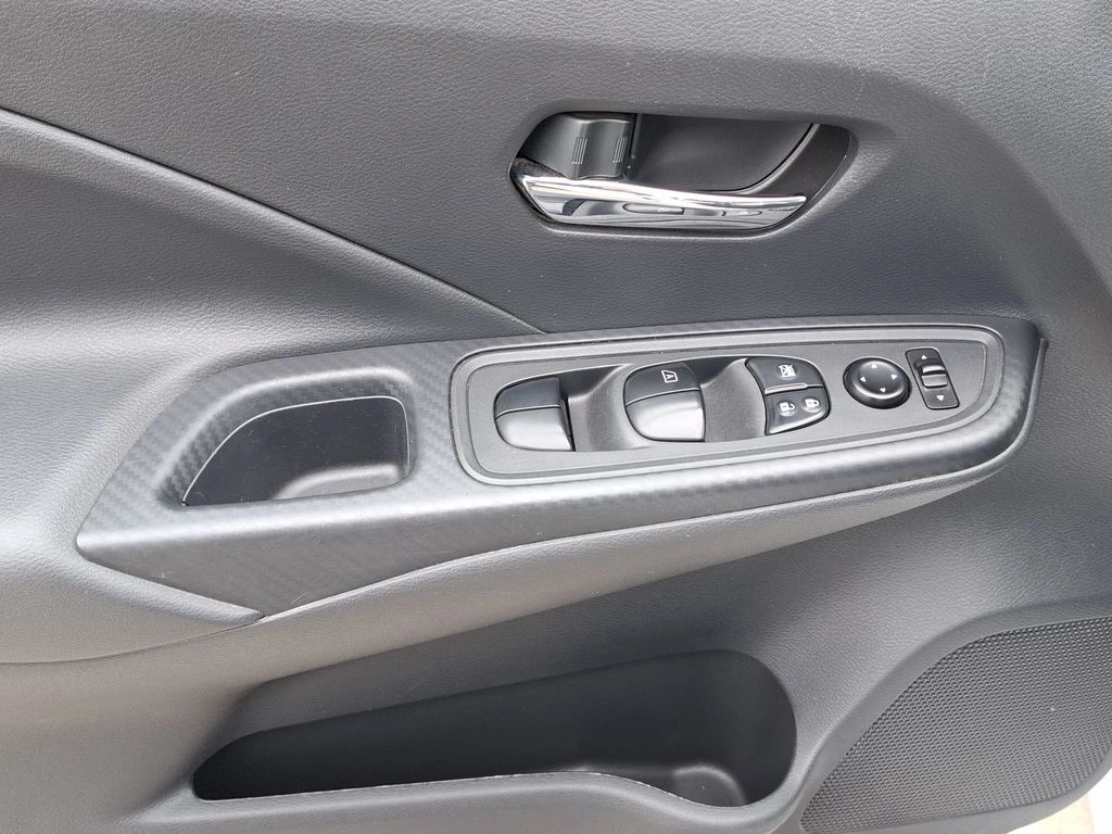 Nissan Versa Sense 1.6 Mt año 2024