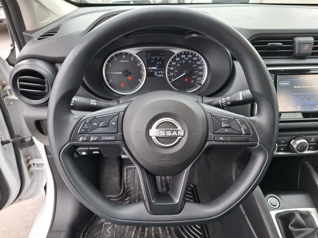 Nissan Versa Sense 1.6 Mt año 2024
