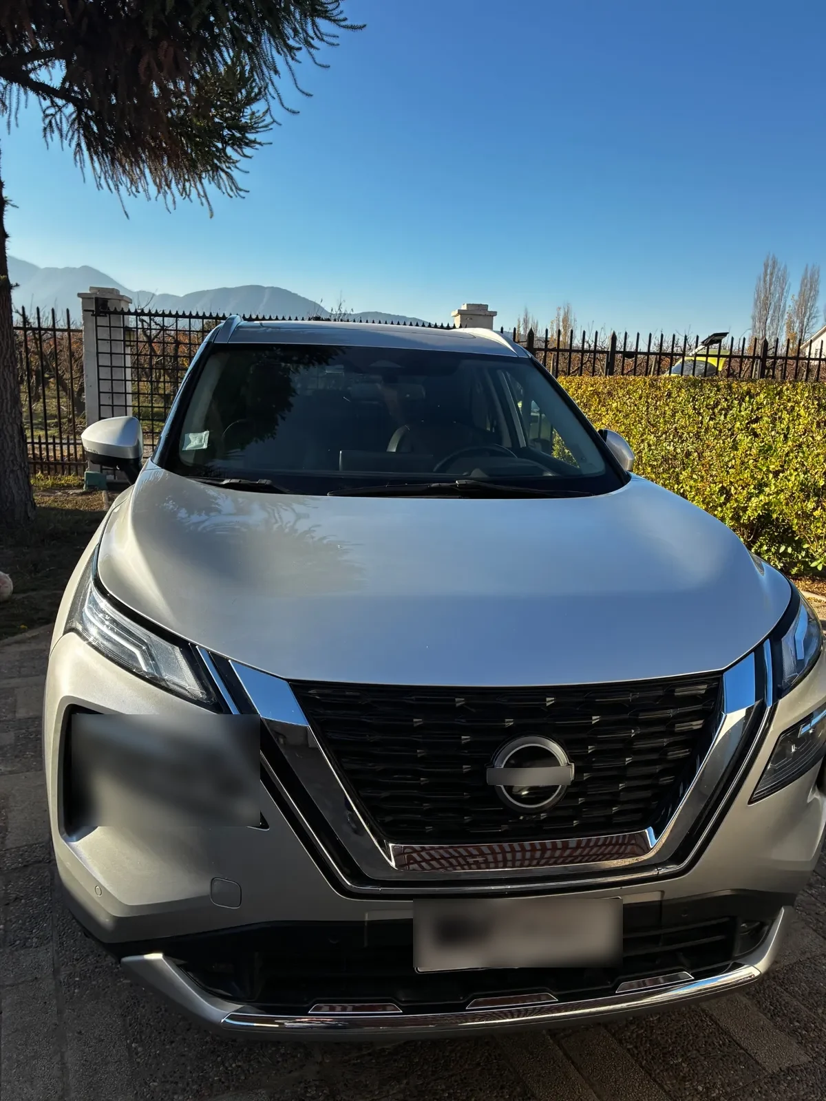 NISSAN X-TRAIL 2.5 Exclusive 3row At 4x4 año 2024