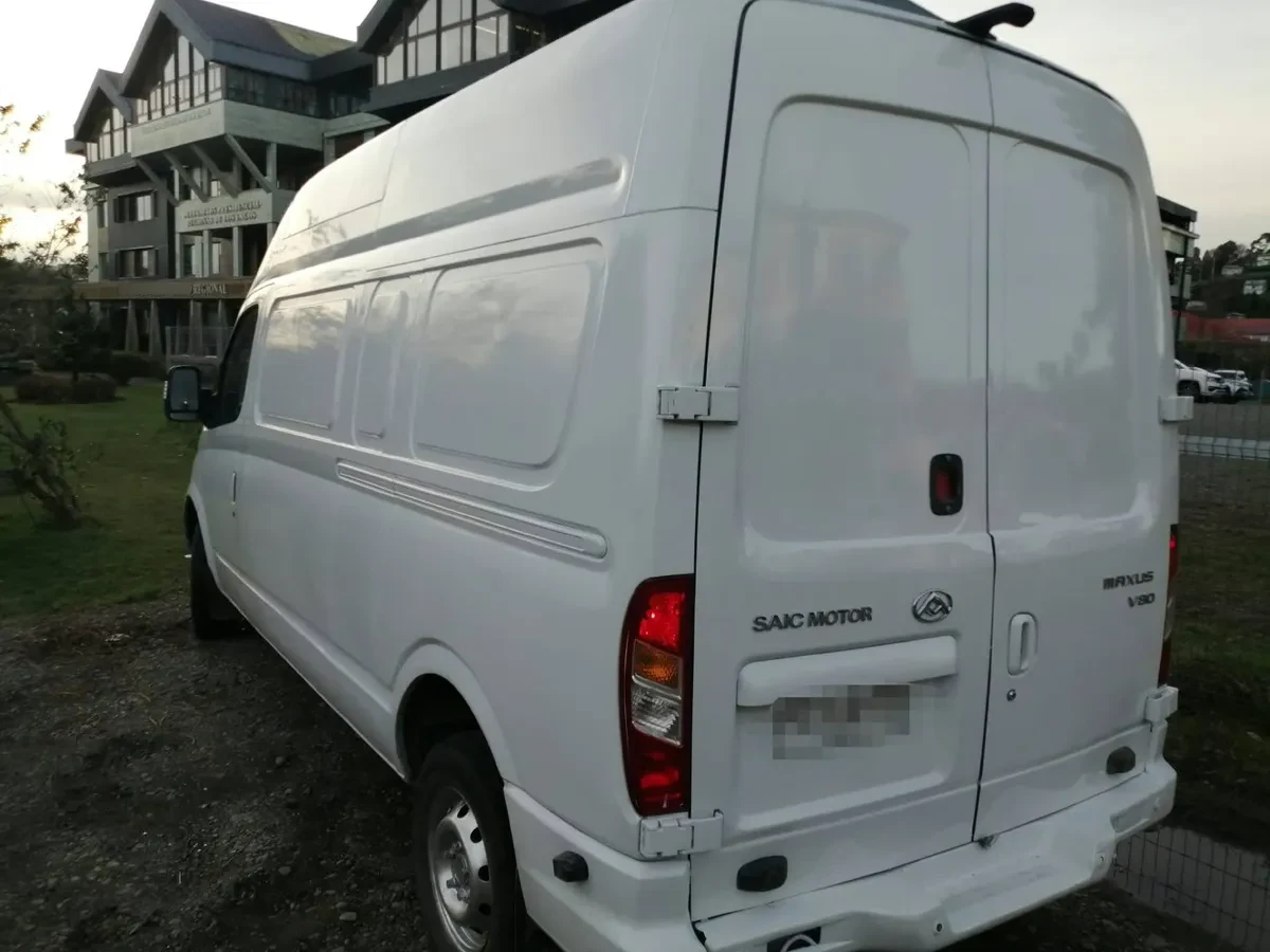 MAXUS V80 2.5 Fl Minibus 15+1 E5 Dlx Mt Diesel año 2021