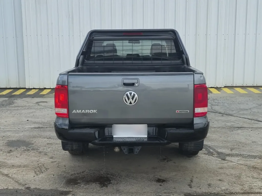 Volkswagen Amarok Dcab Tdi 4x4 Trendline 2.0 año 2023