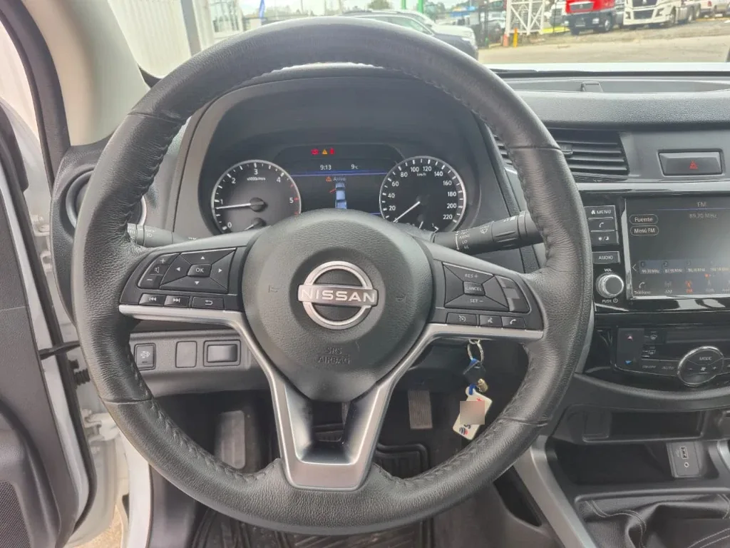 Nissan Navara Navara Xe 2.3 Mt 4x2 año 2023
