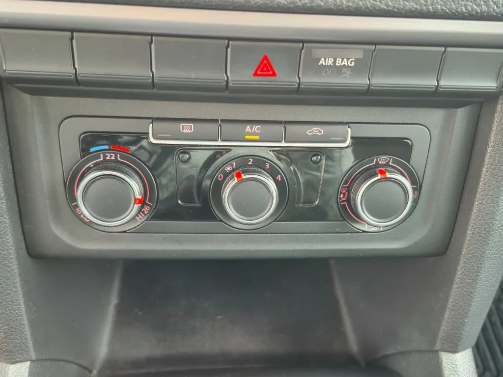Volkswagen Amarok Dcab Tdi 4x4 Trendline 2.0 año 2023