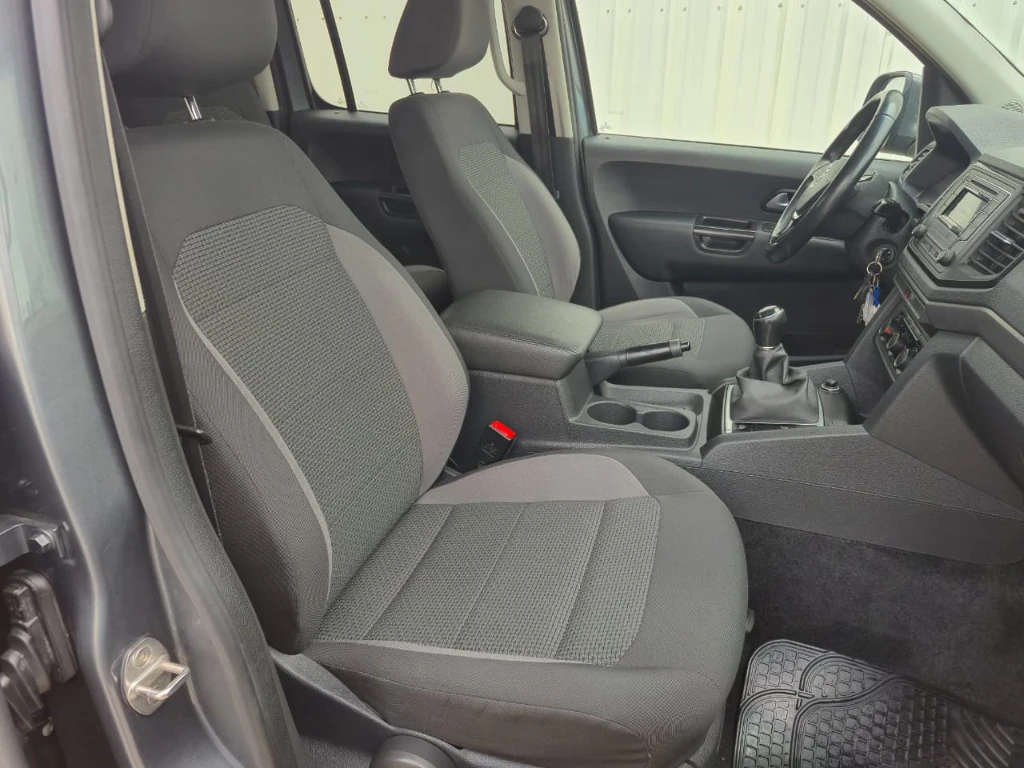 Volkswagen Amarok Dcab Tdi 4x4 Trendline 2.0 año 2023