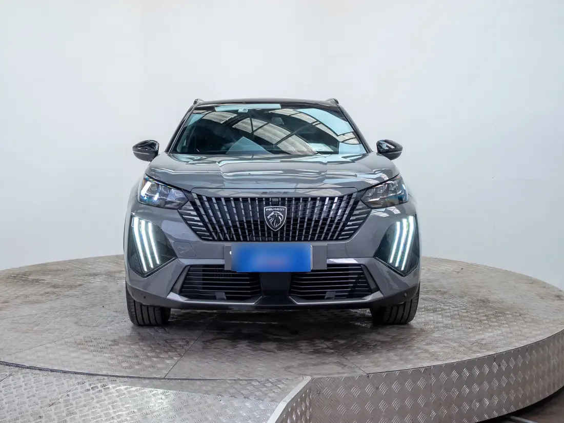 Peugeot 2008 1.2 Gt Mhev 136 At Hibrido año 2025