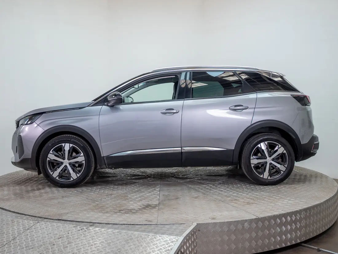 Peugeot 3008 1.6 Allure Pack Thp 165 At año 2023