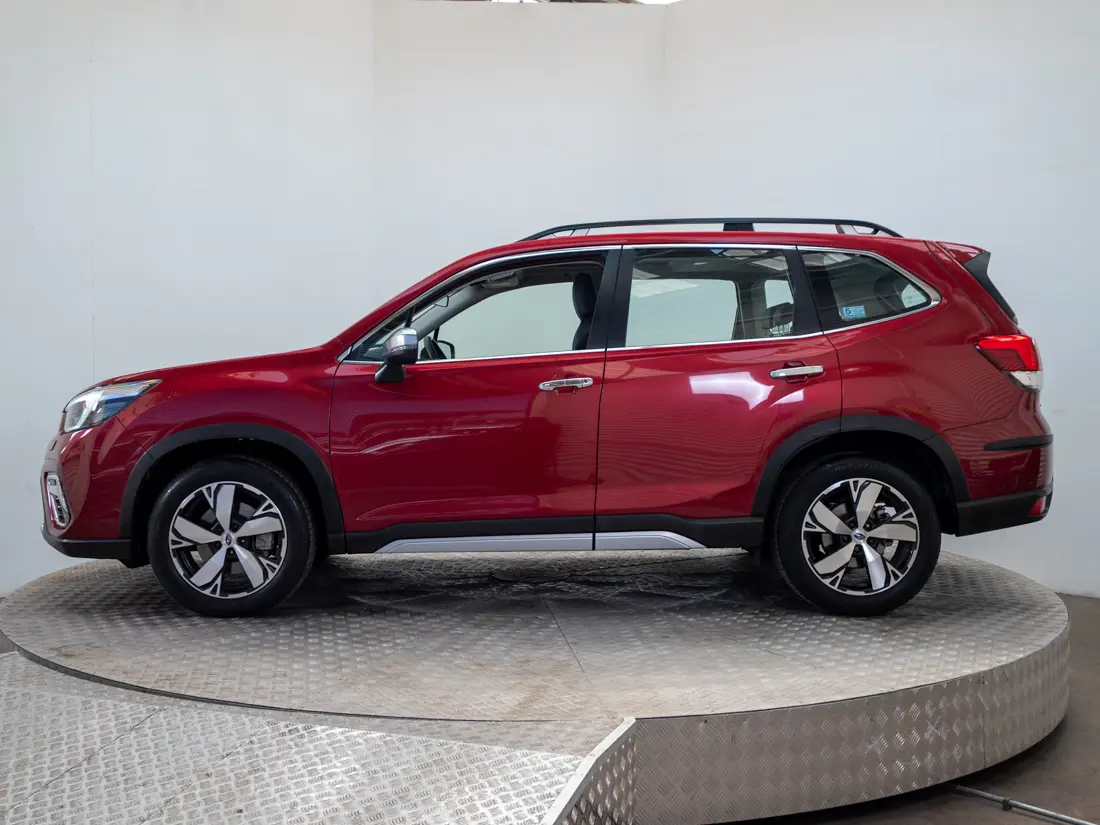 Subaru Forester 2.0 Awd Limited Es At 4x4 año 2021