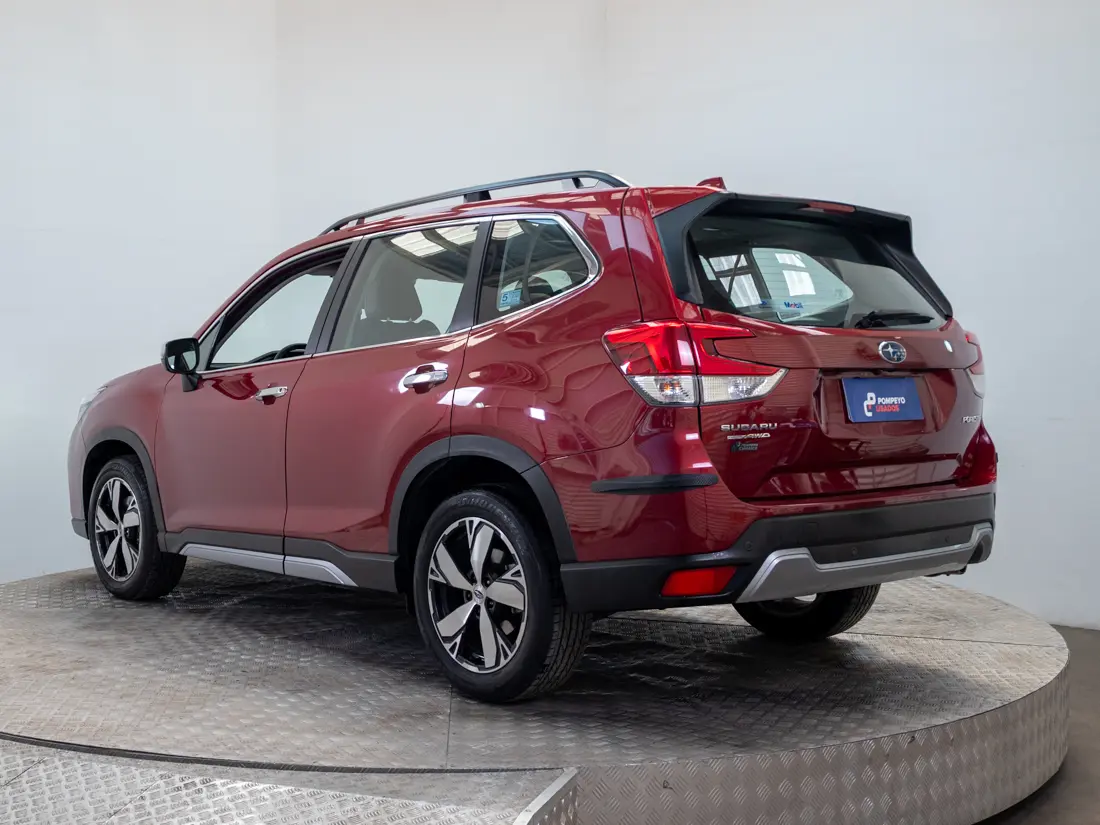 Subaru Forester 2.0 Awd Limited Es At 4x4 año 2021