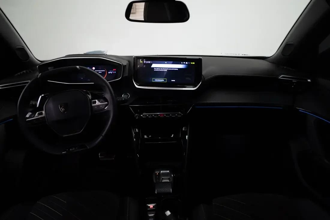 Peugeot 2008 1.2 Gt Mhev 136 At Hibrido año 2025