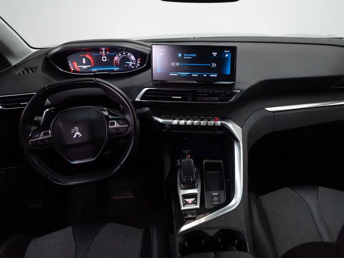 Peugeot 3008 1.6 Allure Pack Thp 165 At año 2023