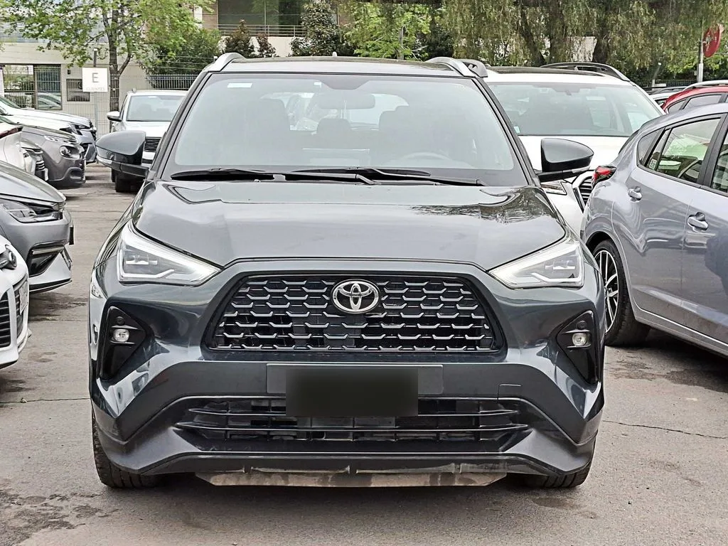Toyota Yaris Cross 1.5 At año 2024