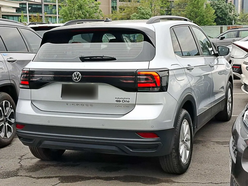 Volkswagen T-Cross 1.0 Tsi Trendline 4x2 Mt5 5p año 2022