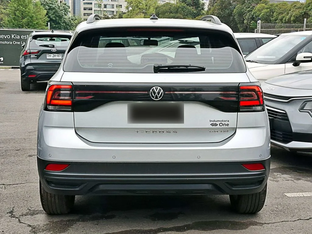 Volkswagen T-Cross 1.0 Tsi Trendline 4x2 Mt5 5p año 2022
