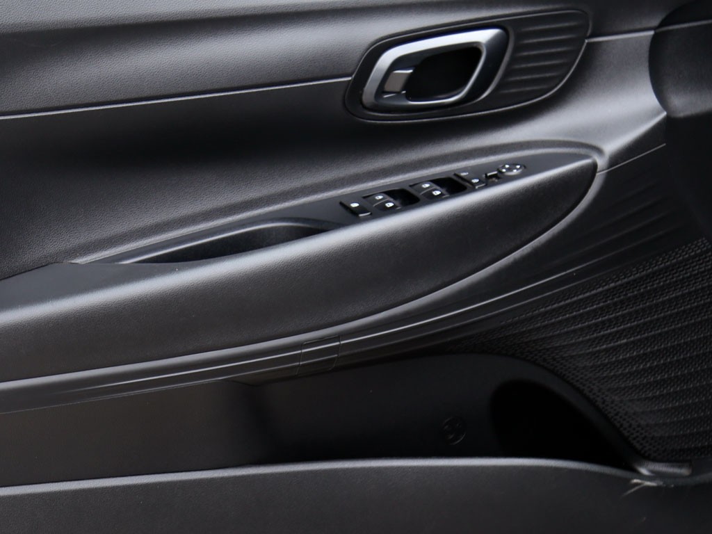 Hyundai I20 Mt 1.4 año 2025