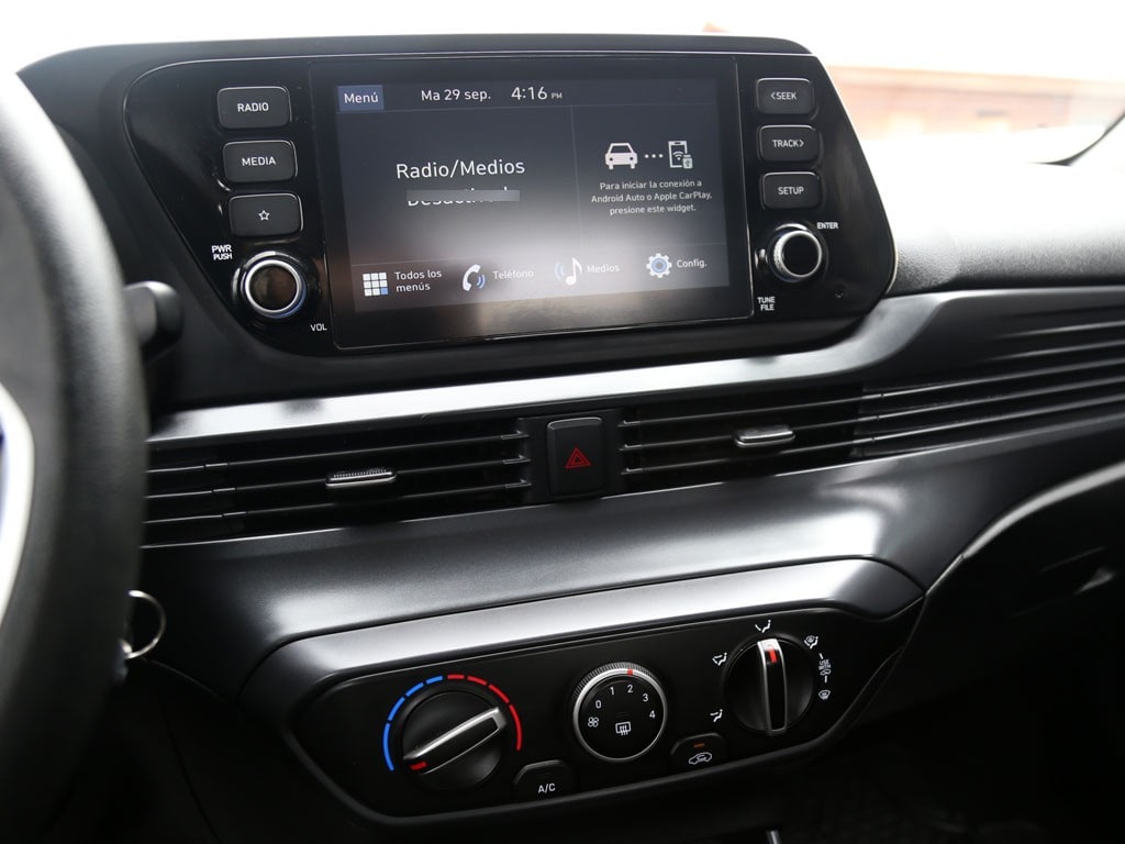 Hyundai I20 Mt 1.4 año 2025