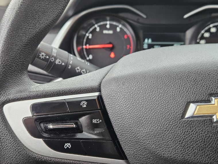 Chevrolet Onix Nb Lt 1.0t año 2022