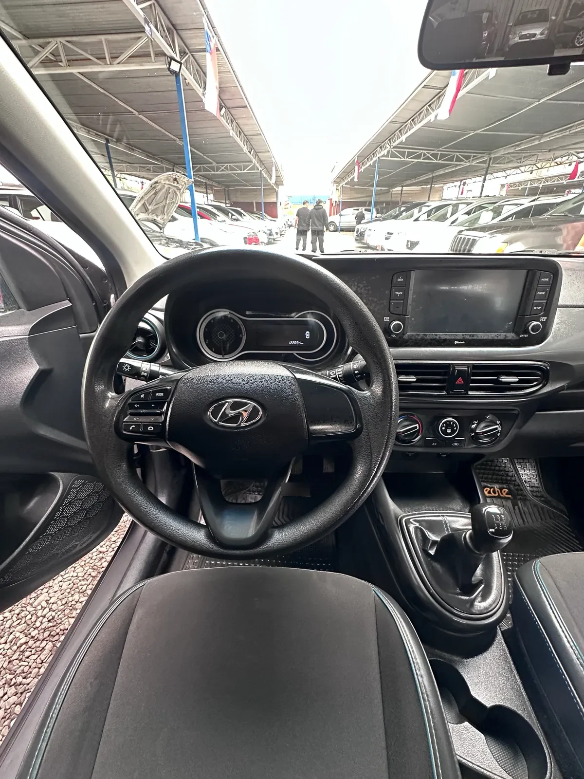 HYUNDAI GRAND I-10  año 2022