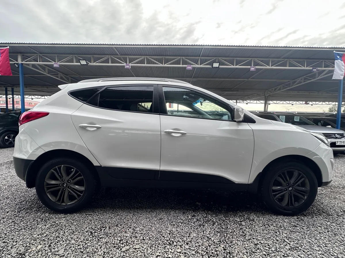Hyundai TUCSON 2.0 Lm Fl Gl 2ab A At año 2014