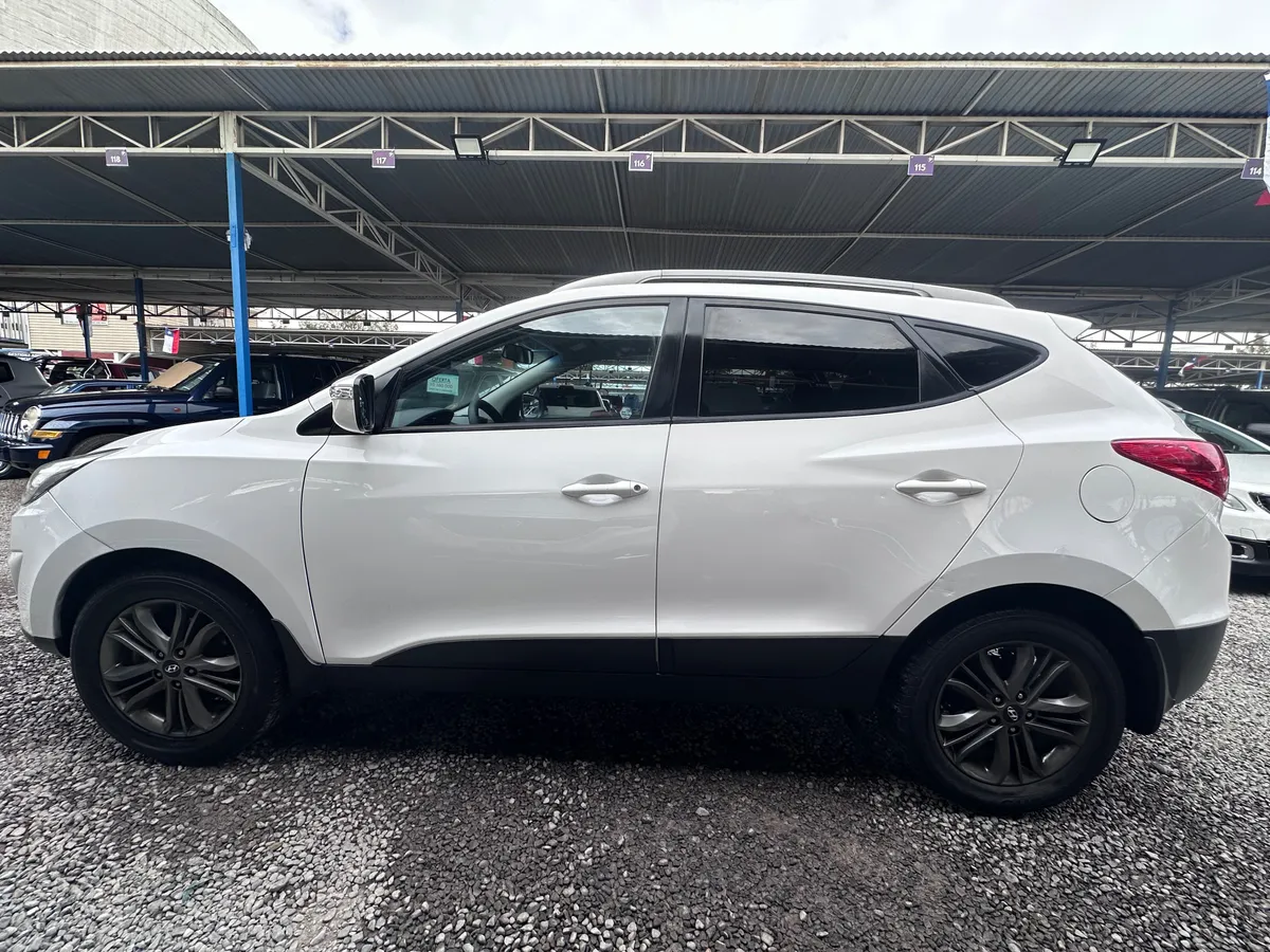 Hyundai TUCSON 2.0 Lm Fl Gl 2ab A At año 2014