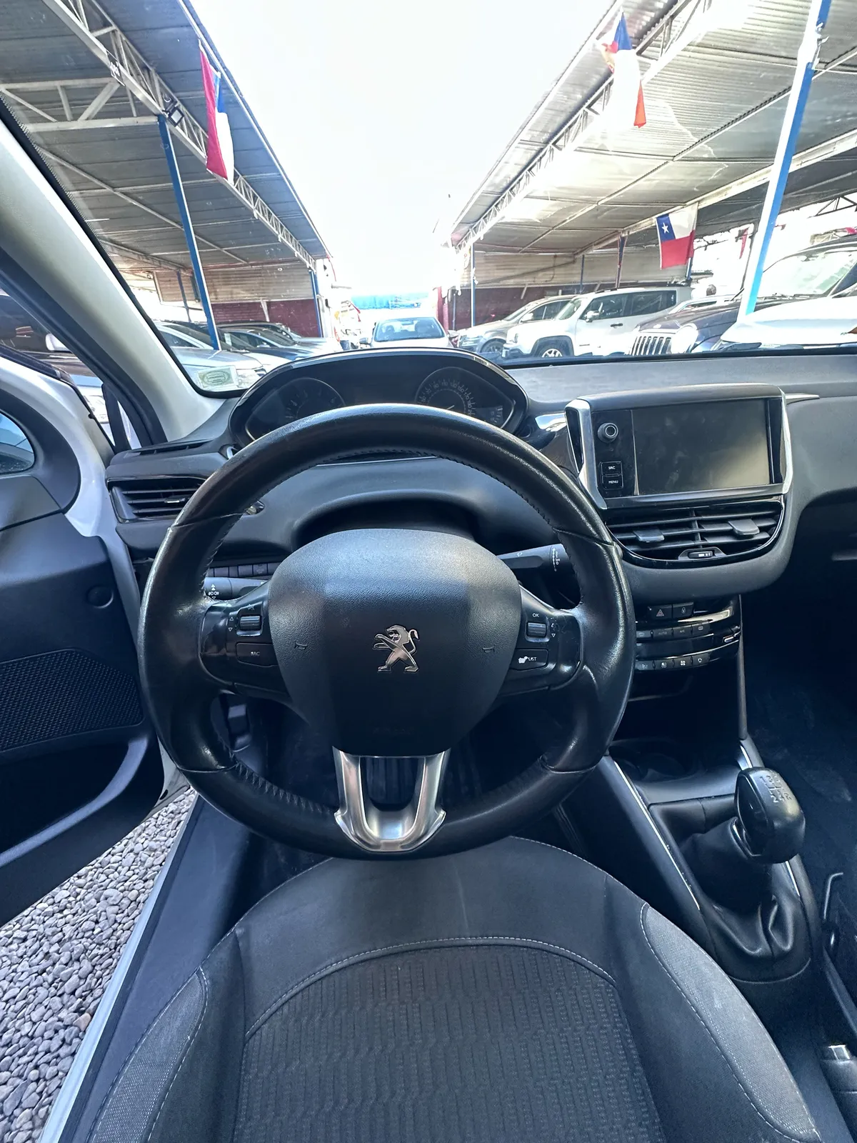 Peugeot 208 1.2 Active Pack Puretech E6 Mt año 2016
