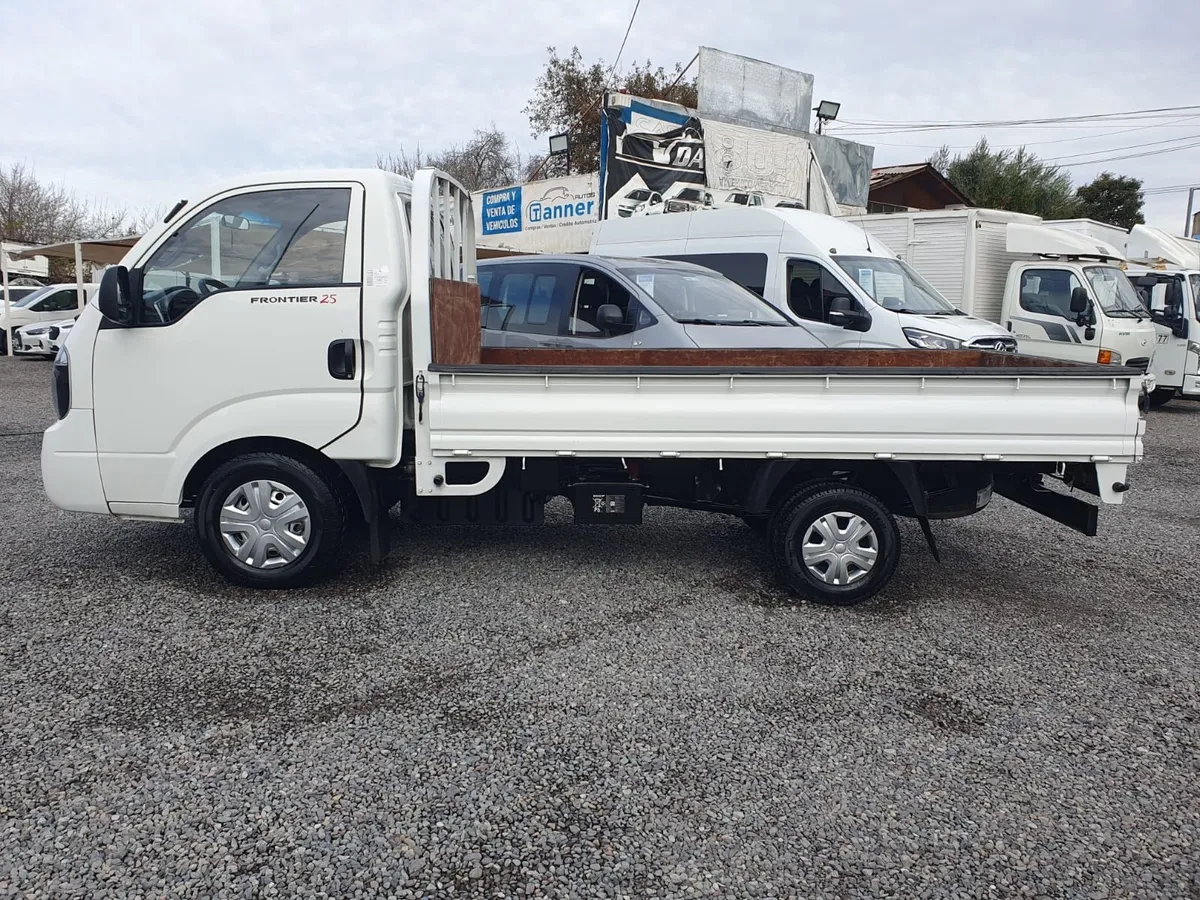 Kia Motors FRONTIER Frontier C/c Lx 2.5l Mt año 2023
