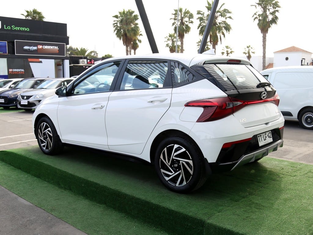 Hyundai I20 1.4 Plus Mt año 2025