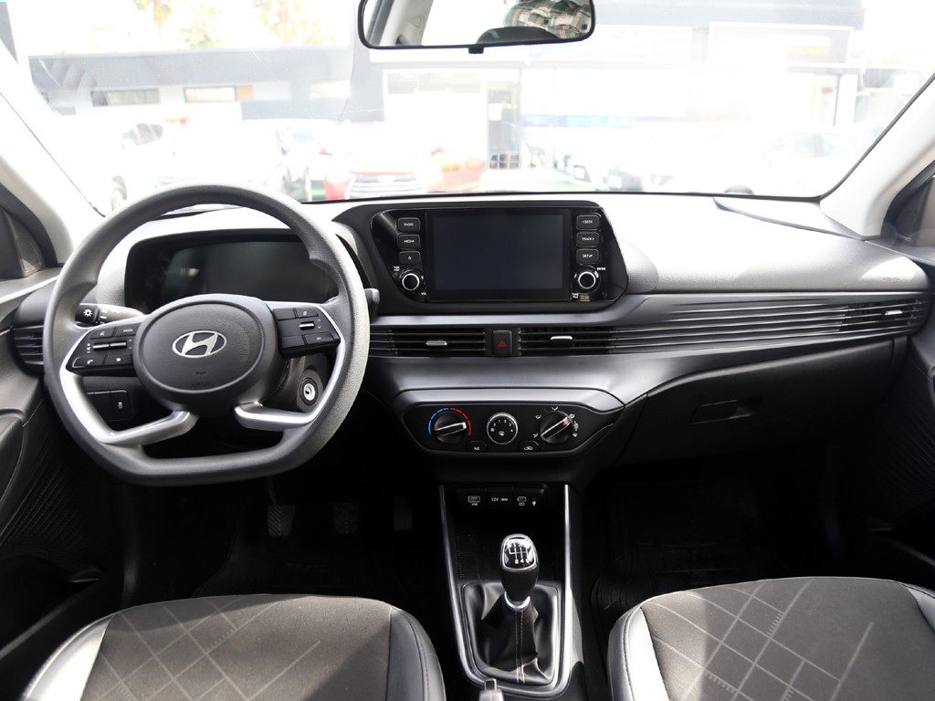 Hyundai I20 1.4 Plus Mt año 2025