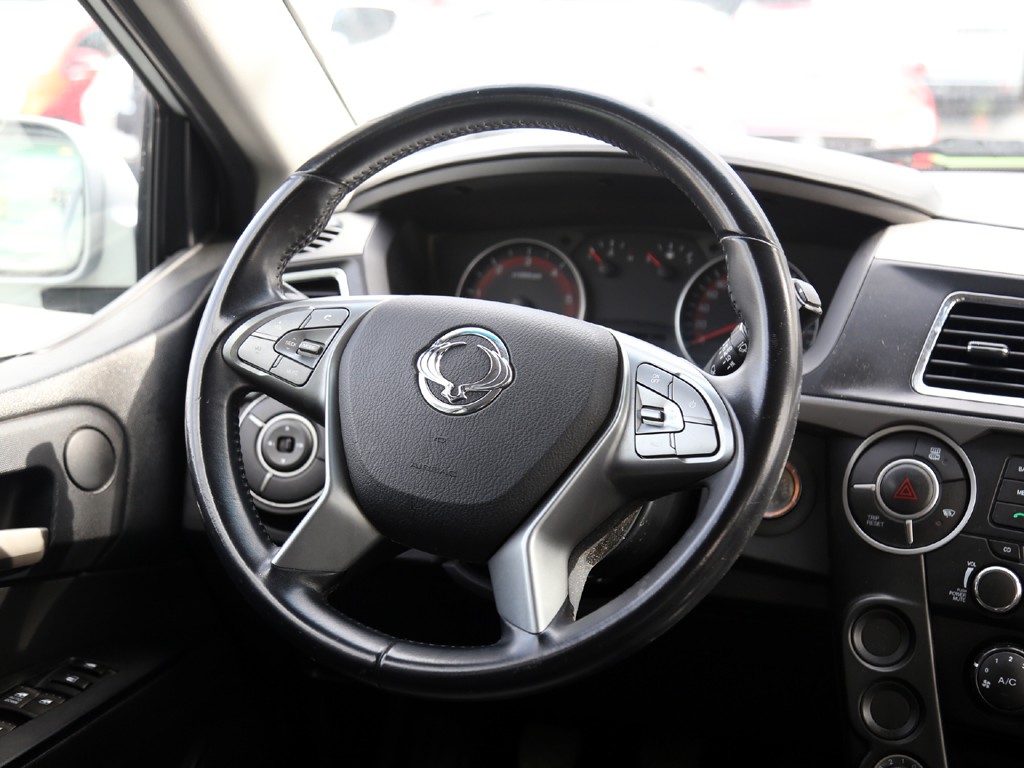 Ssangyong Actyon Sports 2.2 4x2 Mt año 2020
