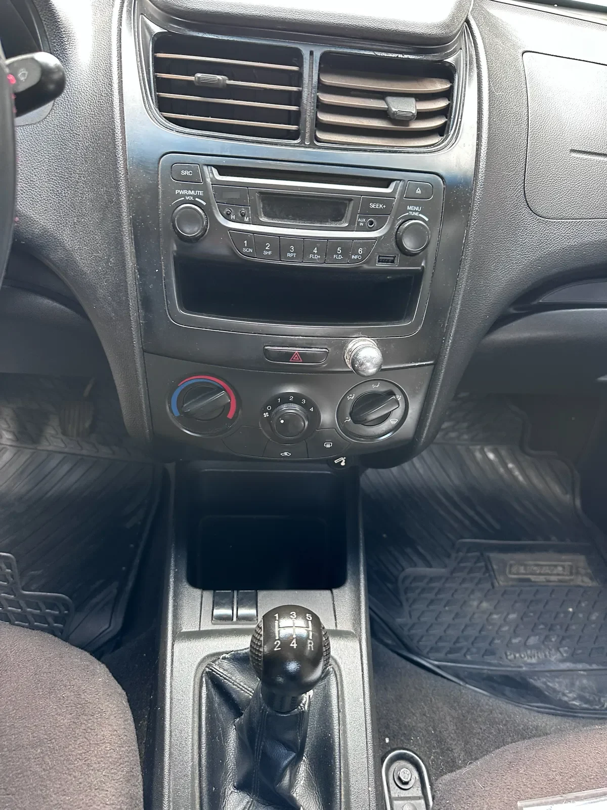 CHEVROLET SAIL  año 2016